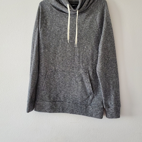 Derek Heart Ladies' Cow Neck Long Sleeve Gray Sweatshirt Size M - Picture 3 of 7